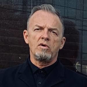 Meet your Posher, Peter